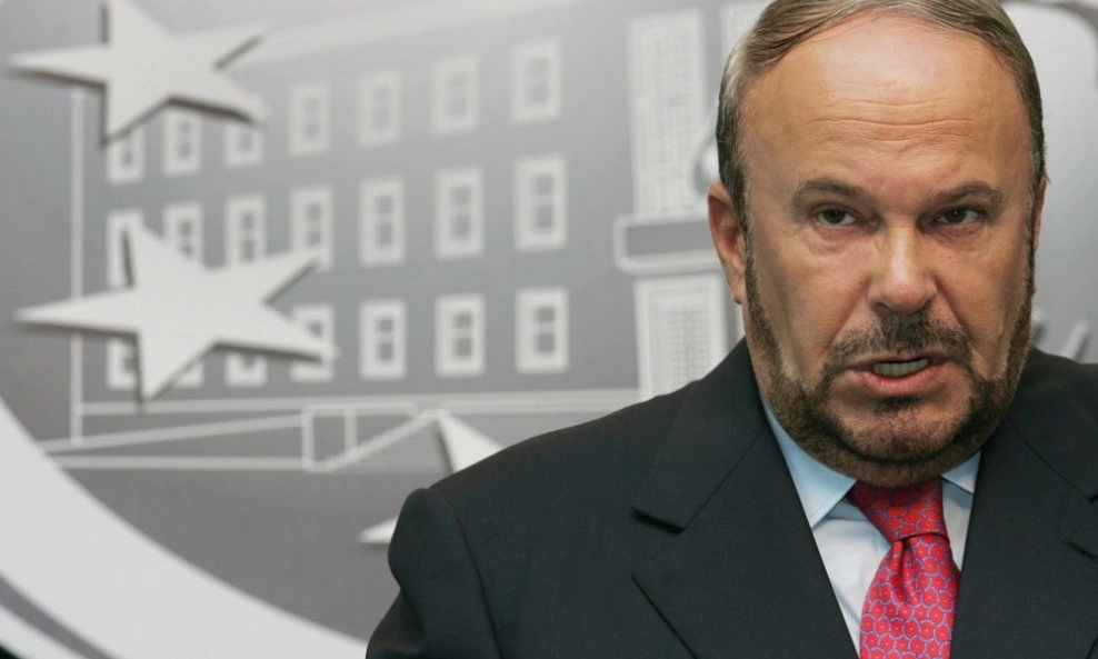Umro bivši albanski premijer Fatos Nano